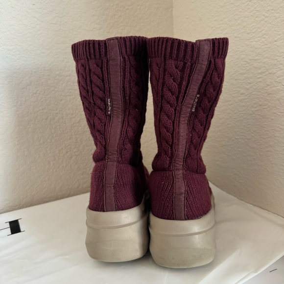 Skechers Air Cooled Goga Mat Women's Burgundy Mid-Calf Knitted Sock Boots SZ 7.5 - Picture 2 of 15